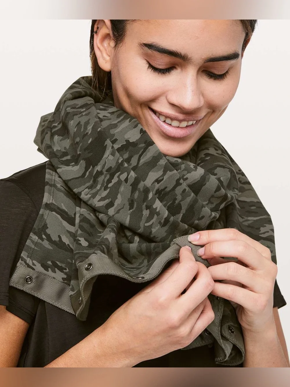Lululemon Vinyasa Scarf Wrap Cotton Evergreen Camo Green Multi Print